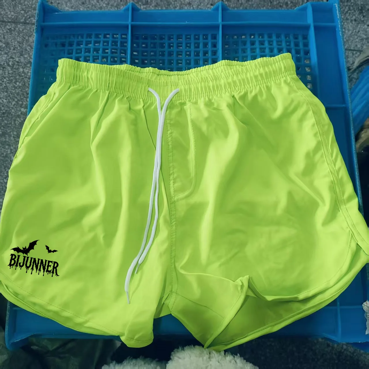 New Light Weight Running Shorts Ultra Short Single Layer Sportswear Gym Stretch Waist Quick-drying Breathable Bottoms Men Summer