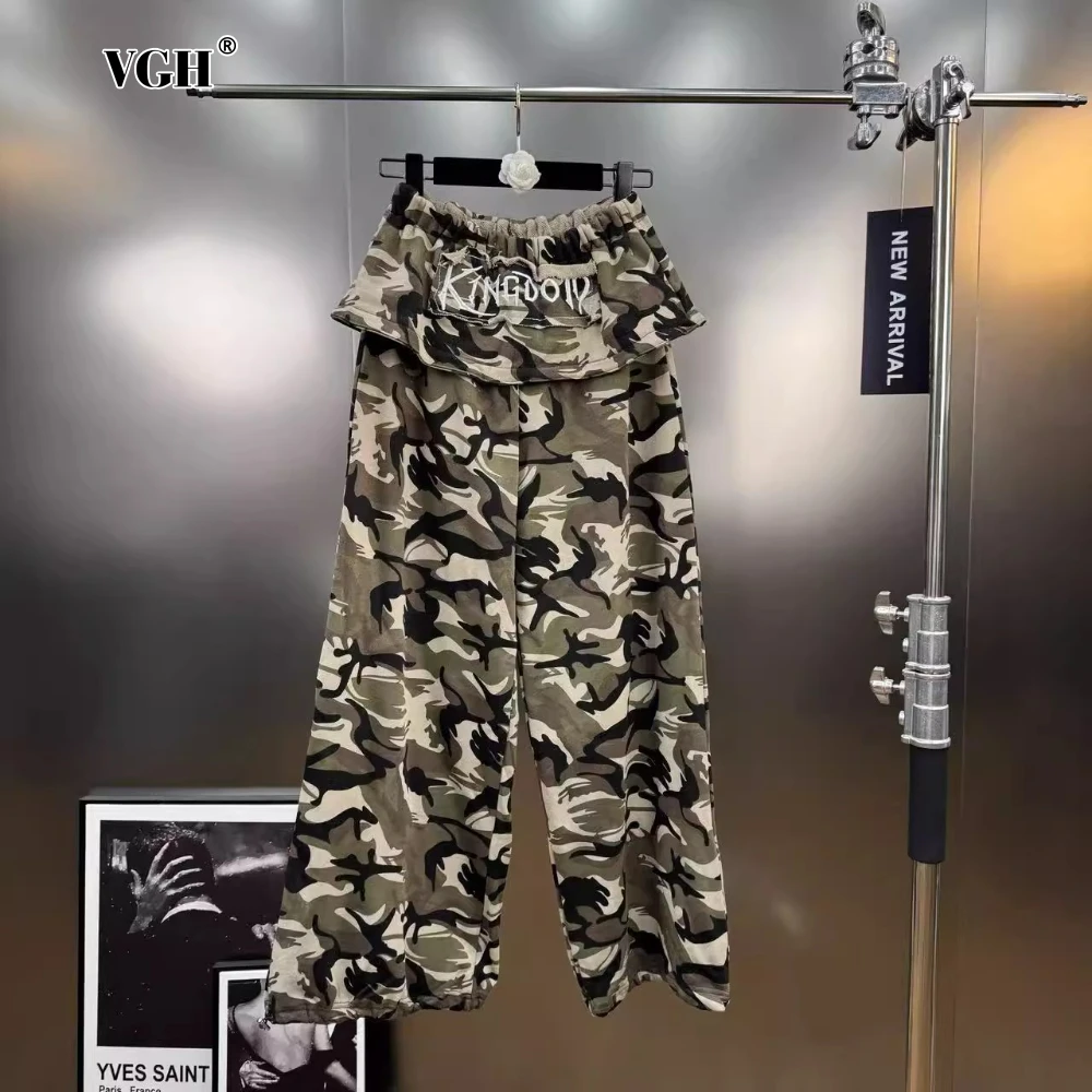 

VGH Fake Two Loose Straight Trousers for Women Elastic Waist Spliced Letter Embroidery Camouflage Jeans Female Autumn Fashion