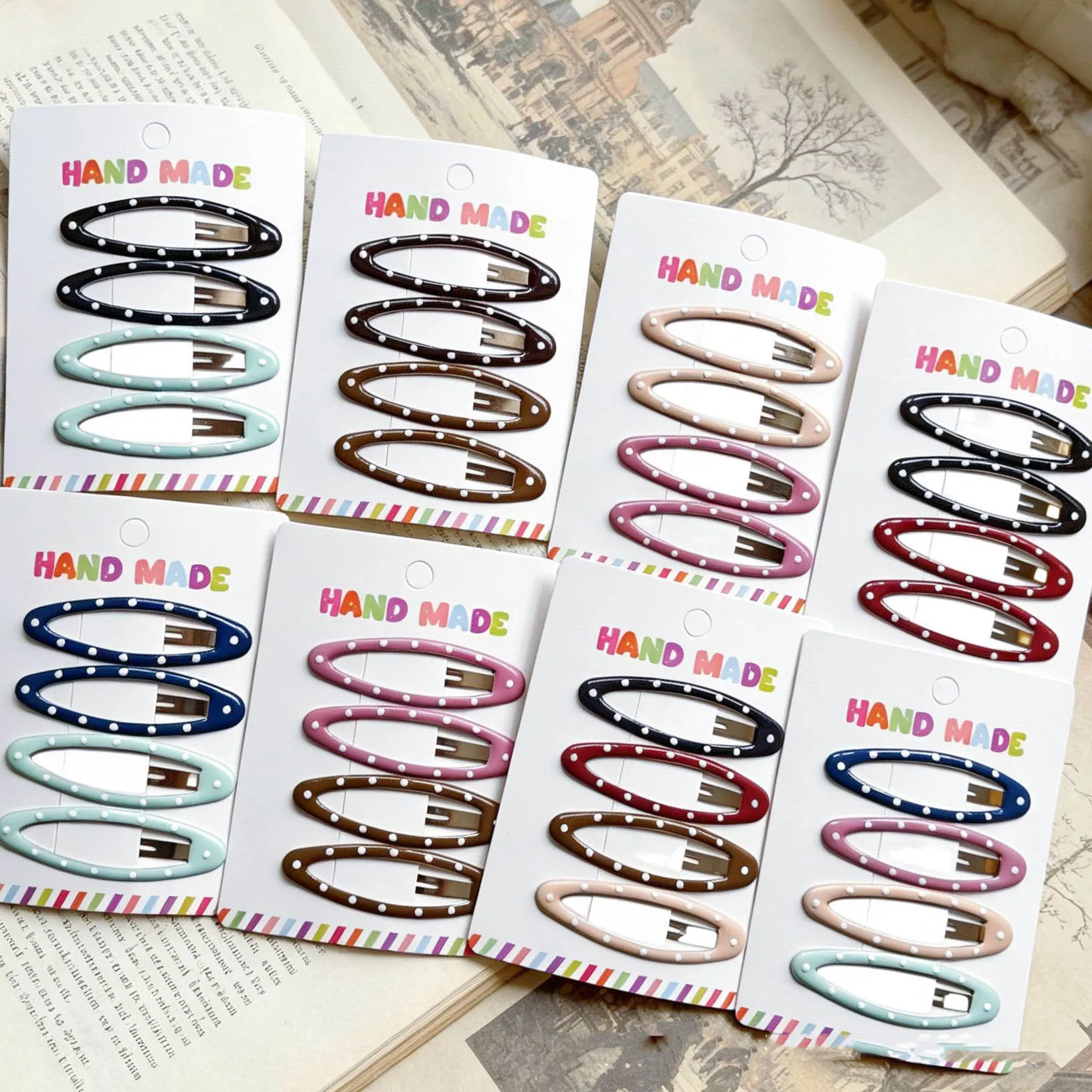 Koreanische Polka Dot Ovale Haarspangen für Mädchen und Frauen, Rutschfeste Emaille-BB-Clips für Feines Haar, 2026 Neue Niedliche Haarspangen-Accessoires
