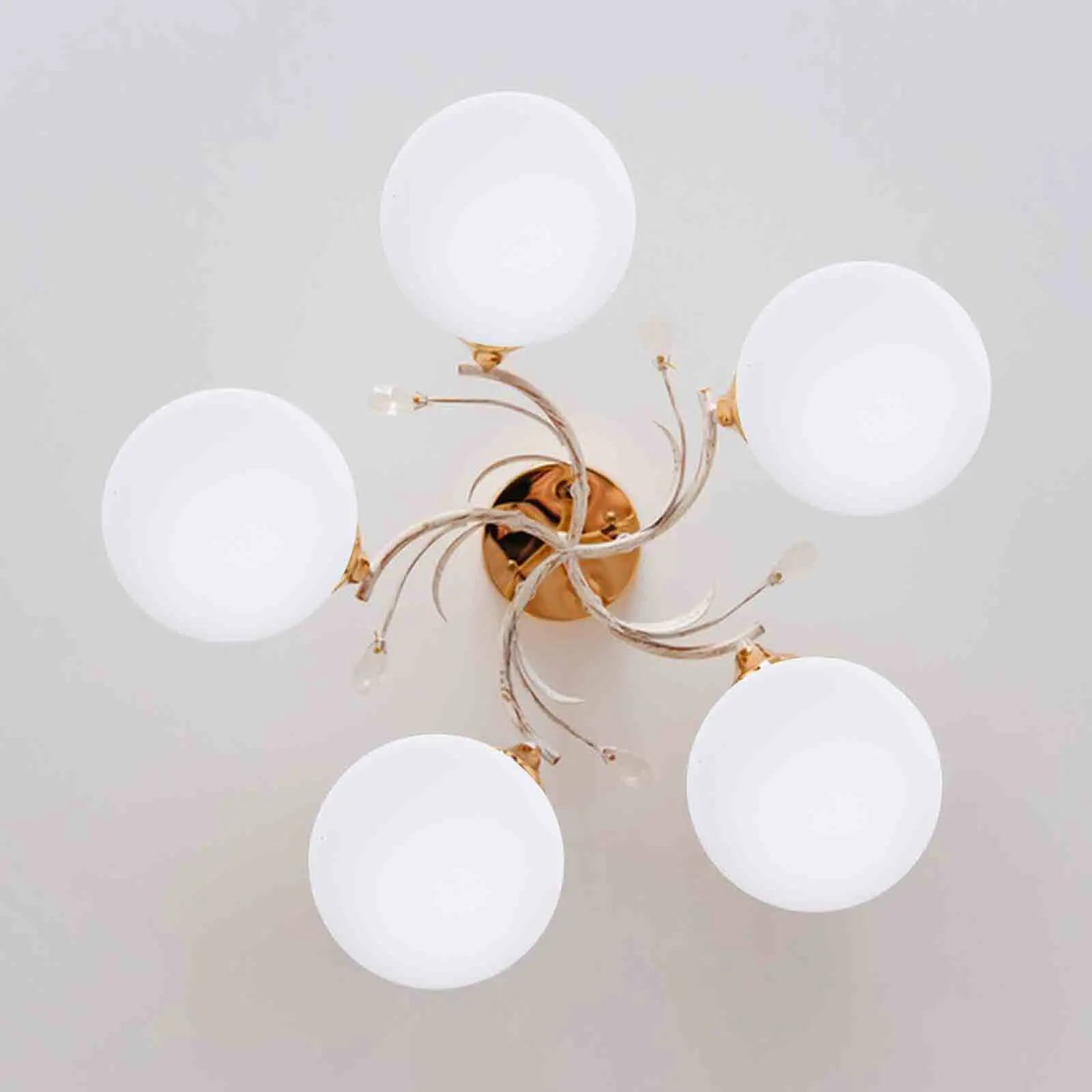 Frosted Glass Globe Lamp Shade Replacement E27 100Mm Opal White Spherical Diffuser for Pendant Chandelier Wall Table Lamp