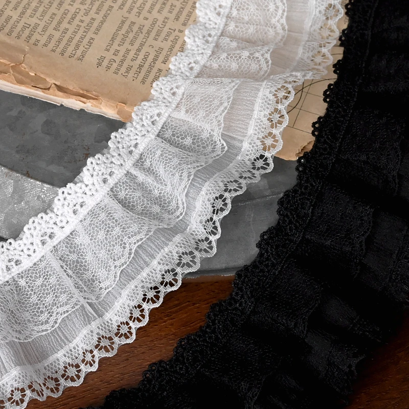 2 Yards hochwertige weiße schwarze bestickte Mesh-Spitzenkleidungsstücke, plissierte Spitzenbesätze, Besätze, DIY-Nähzubehör, 6 cm Breite