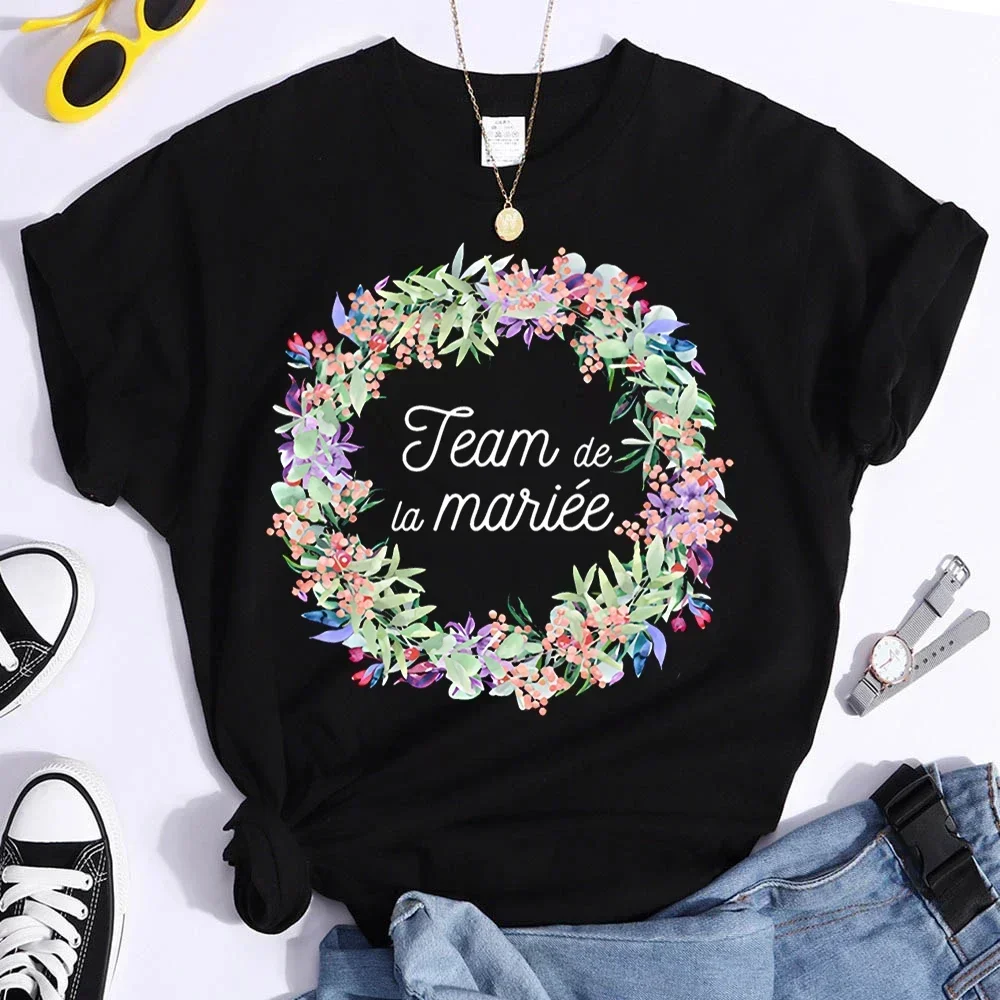 Temoin De La Mariee T Shirt Floral Garland Bridesmaid Tops Team Bride T Shirts Wedding Party Tops for Women Bridal Shower Gifts