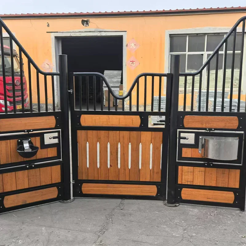 European Style 3.6 m Width Powder Coated Frame Horse Fence Panels Stable Stalls Horse Rubber Belt Stable Fronts Horse Stall