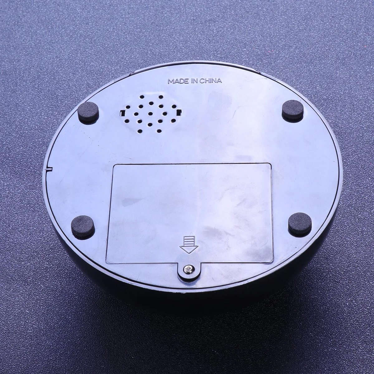 

Digital Flying Lazy Alarm Clock Black ABS LED Display Loud Helicopter Backlight Snooze Screw-Propeller Bedroom Clock No