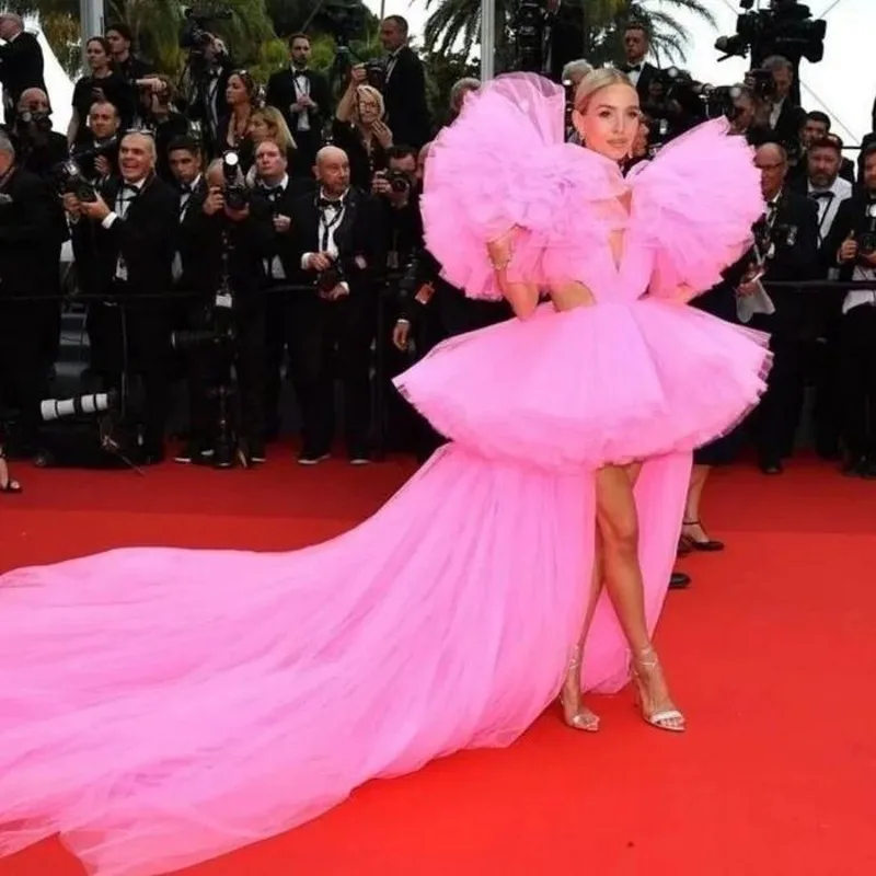 Pretty Fluffy Pink Prom Gowns High Low Puffy Shoulder Tulle Formal Party Gowns Red Carpet Women Dress Ruffled Lush Train