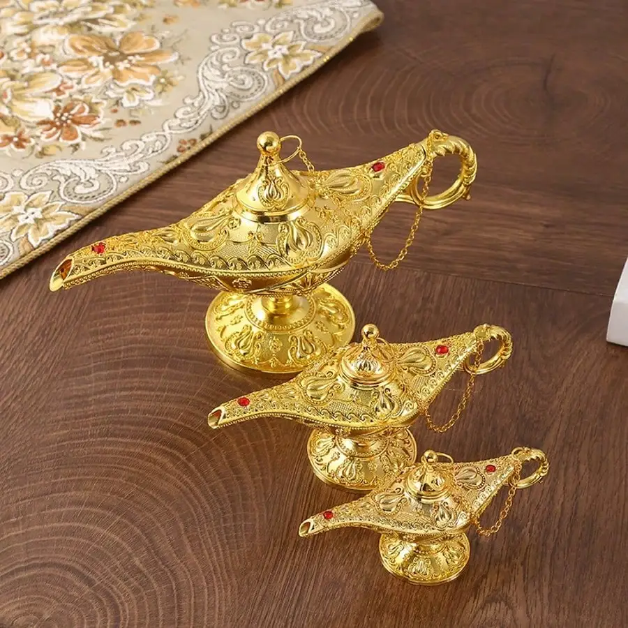 Vintage Magic Lamp Costume Accessory Gift, Classic Arabian Prop Planter Decor (Gold) Luxury Gold Pattern Search Banner Magic Lamp, Palace Banquet Decor Ornament Magic Lamp, Handmade Magic Lamp Decor Gift, Birthday Graduation Gift