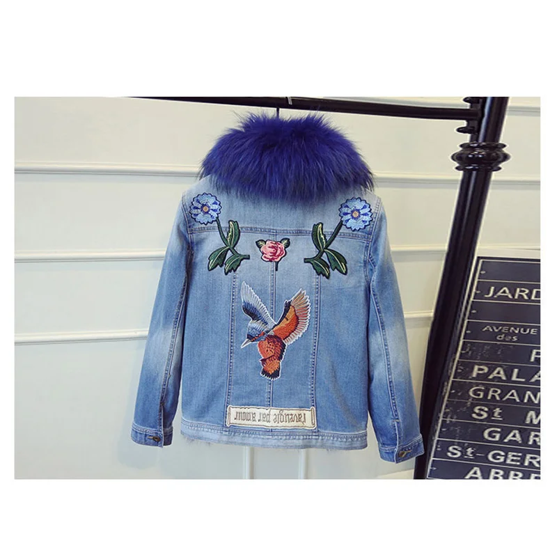 

Denim 2023 new Women Winter Embroidery Jeans Jackets Thicken Real Natural Fox Fur Lined Coat Female Overcoat Outerwear