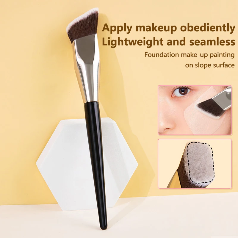 Pennelli per fondotinta per fard liquido ad angolo quadrato Pennello per fard in crema Professionale per donna Base per il viso Strumenti per trucco morbidi e senza traccia