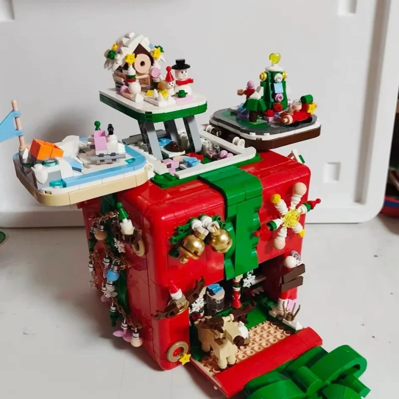 Diy Building Block Model Christmas Gift Surprise Mechanism Box Elf Snowman Bricks Ornament Toy For Children & Adults