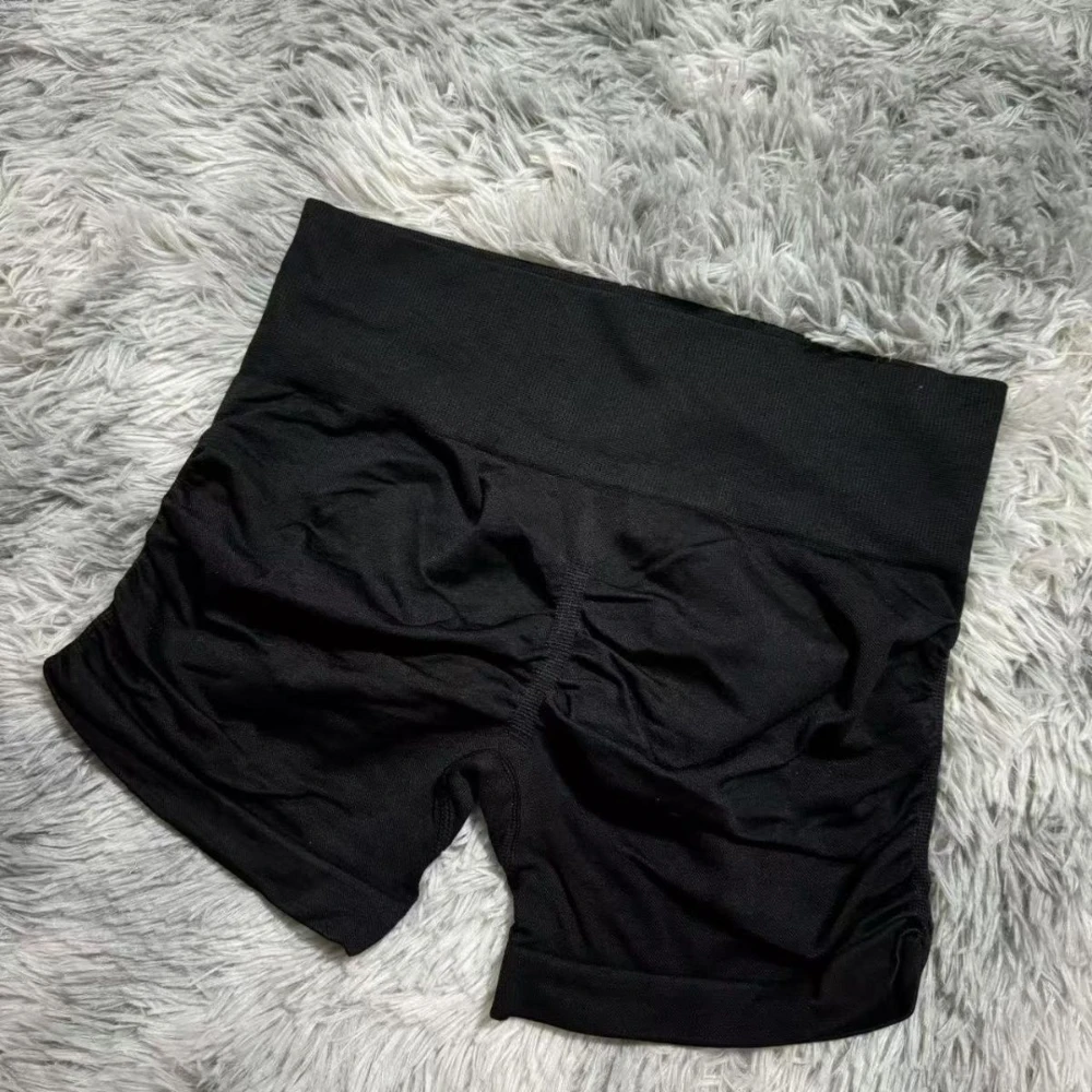 

Fashionable Seamless Washable Yoga Shorts, High-waisted Running Pants, Sexy Tight Women's Fashionable Fitness Pants