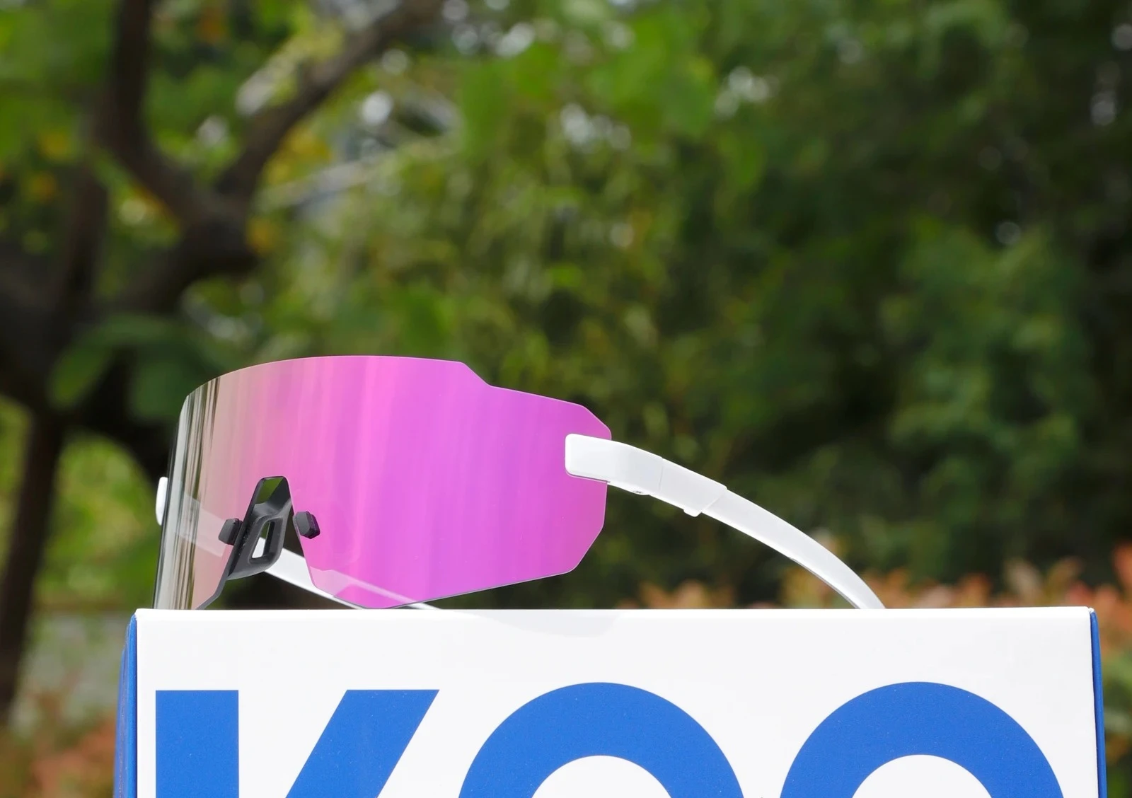 

Дизайнерский стиль, солнцезащитные очки для езды на велосипеде, очки для шоссейного велосипеда, спортивный марафон, бег, безрамное изменение цвета, противотуманные