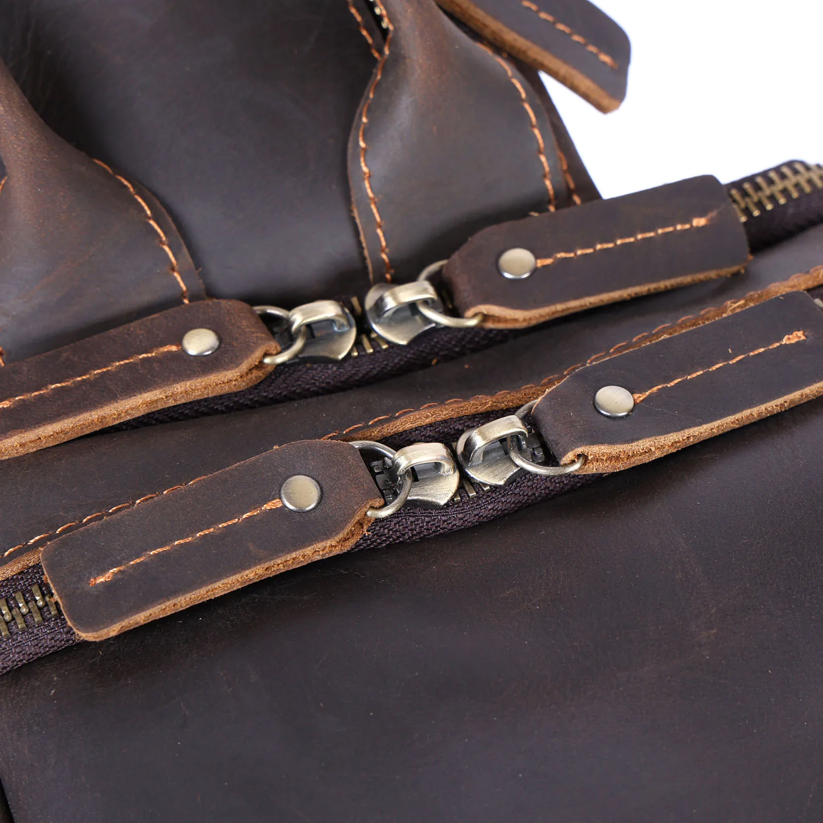 Hochwertige Echtleder-Brusttasche für Herren, Vintage Vollnarbenleder-Umhängetasche, Herren-Schultertasche, Sling Bag, Tagesrucksack – Detail 15