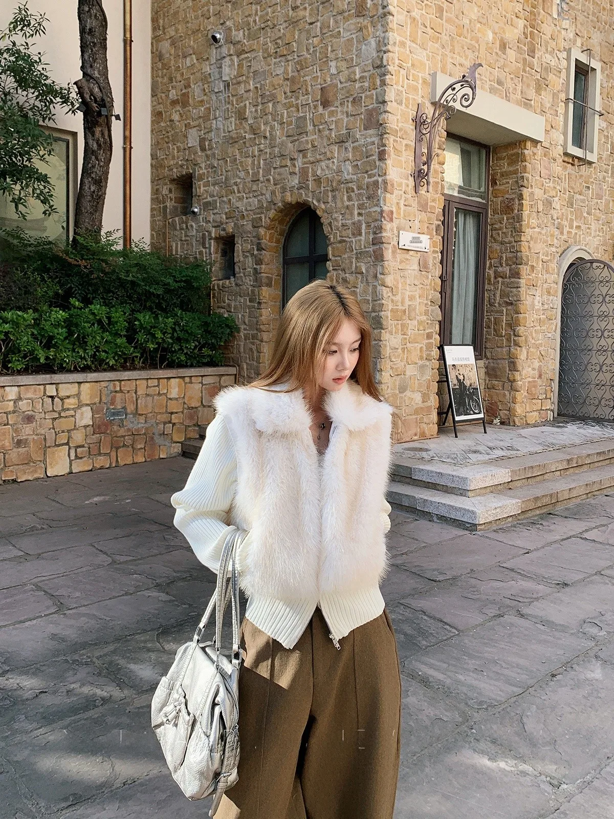

White Detachable Knitted Sve Fur Jaet Women's Faion Casual Sle ort Coat Thiened Winter New Arrival