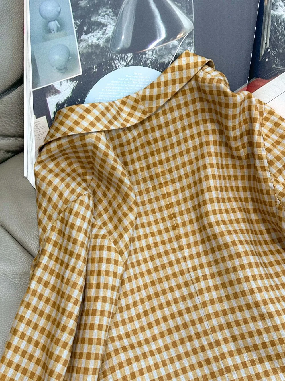 سترة كتان بسيطة وفضفاضة وغير منتظمة وخفيفة الوزن ومسامية ومريحة #3