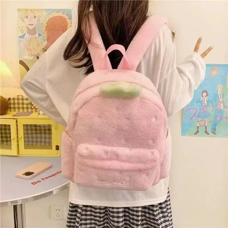 حقيبة ظهر يابانية لطيفة على شكل فراولة للنساء باللون الوردي من القطيفة ذات سعة كبيرة حقيبة نهارية للسيدات يومية متعددة الاستخدامات Kawaii Mochilas Mujer جديدة