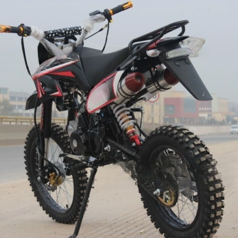 Off road motorcycle track, off-road vehicle, off-road motorcycle, lying down machine, 125CC mountain