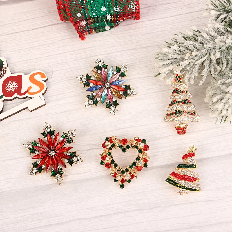 1pcs Luxury Exquisite Christmas Brooches Pin Christmas Tree Garland Fashion Jewelry Gift