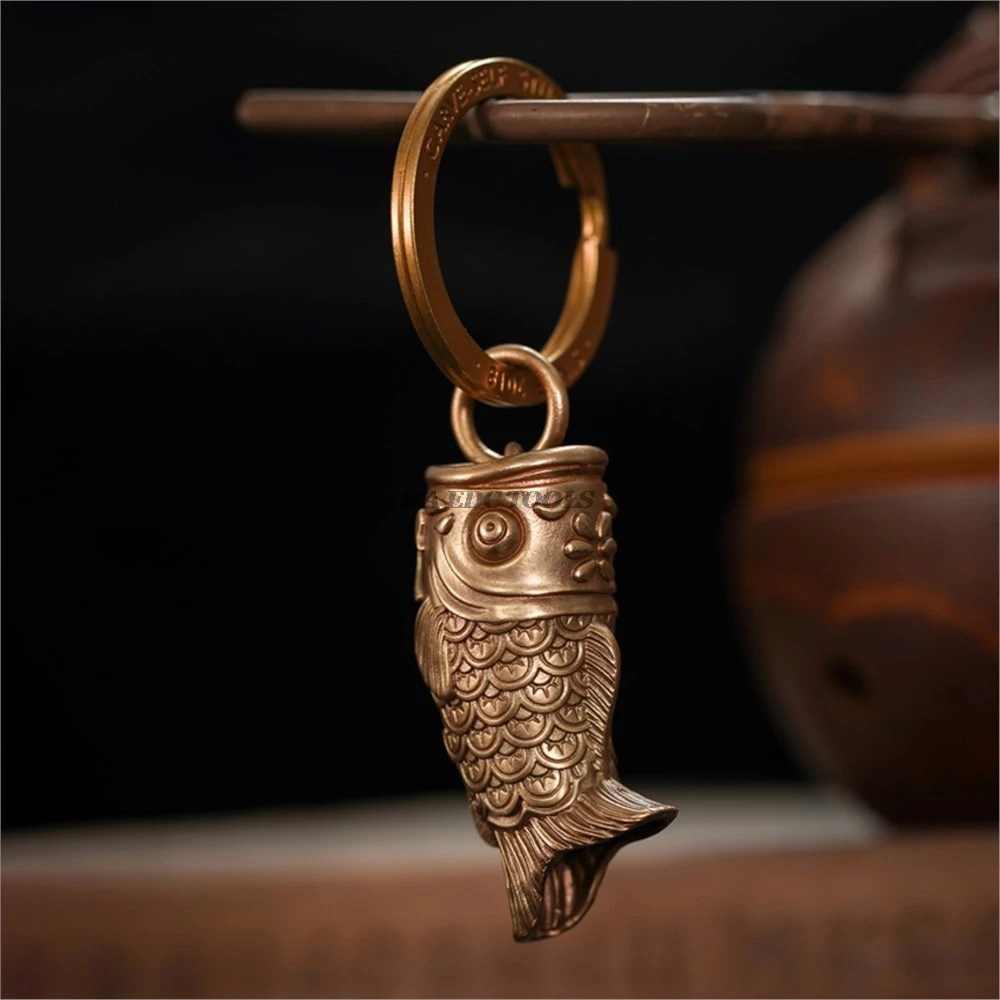 Vintage Brass Brocade Carp Pendant Keychain Creative Gift Personalized Car Accessories