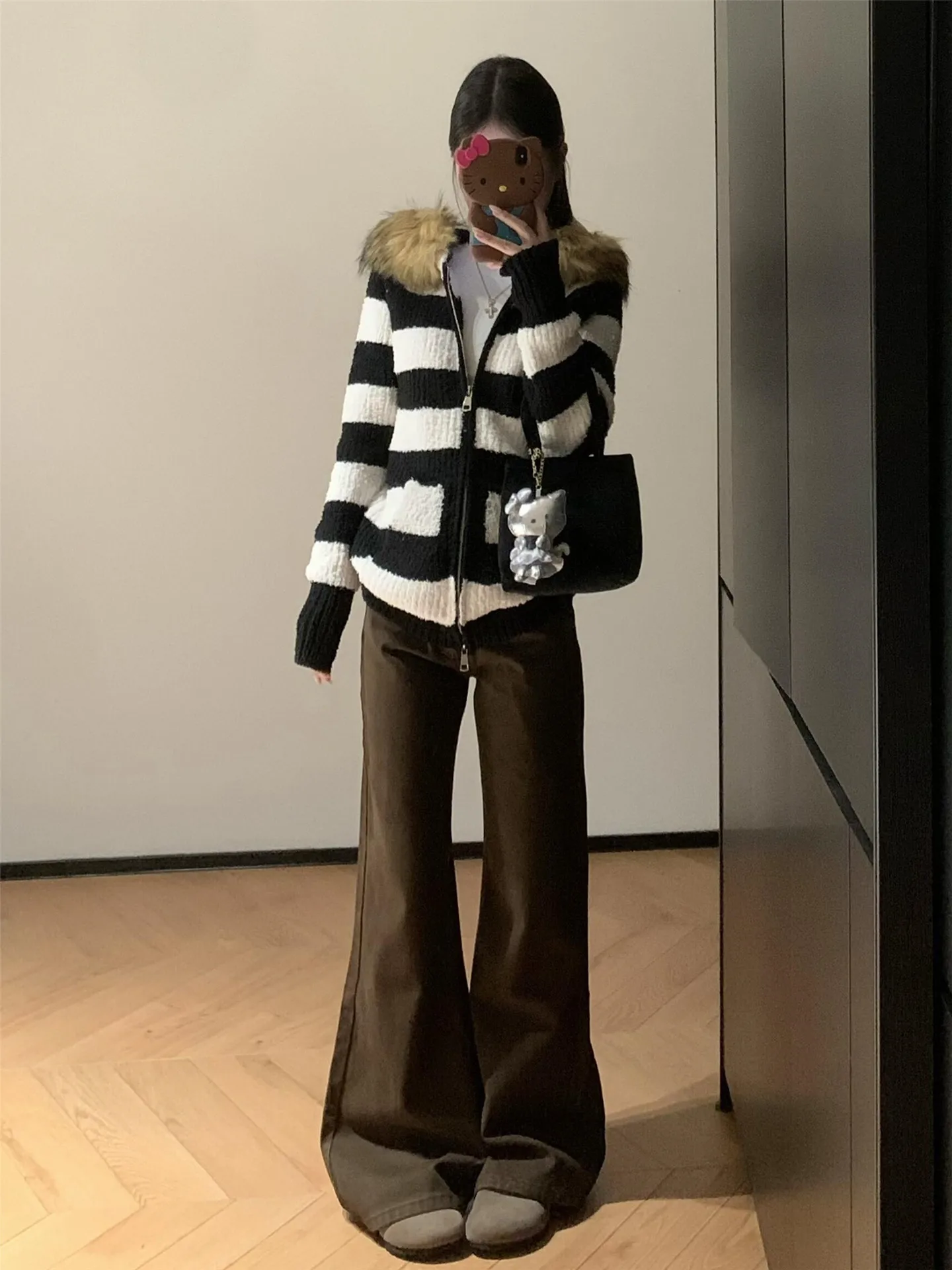 

plus Size Low Waist Bell Bottom Denim Jeans Women's Autumn Winter Thickened Fleece Loose Drapey Wide Leg Floor Length Pants