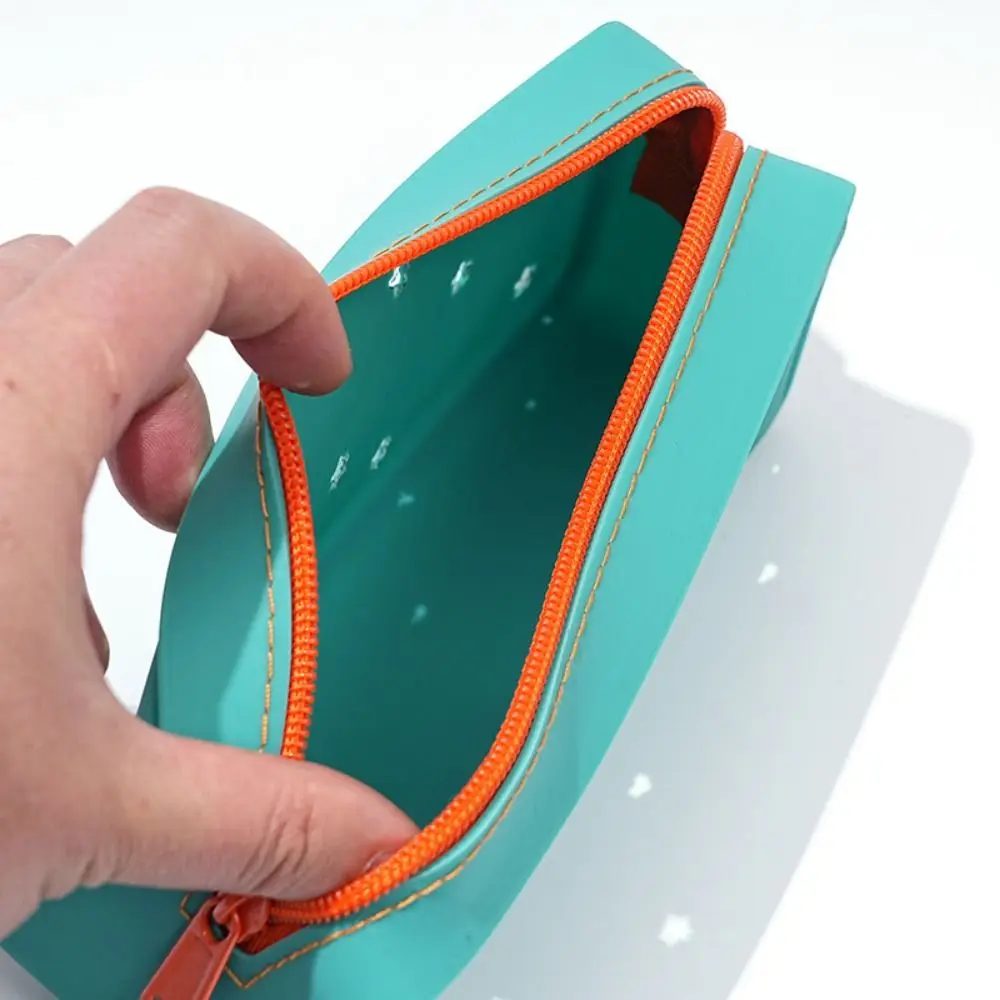 

Multifunctional Breathable Silicone Pencil Case Waterproof Portable Soft Pencil Pouch Washable with Hole Makeup Organizer Office