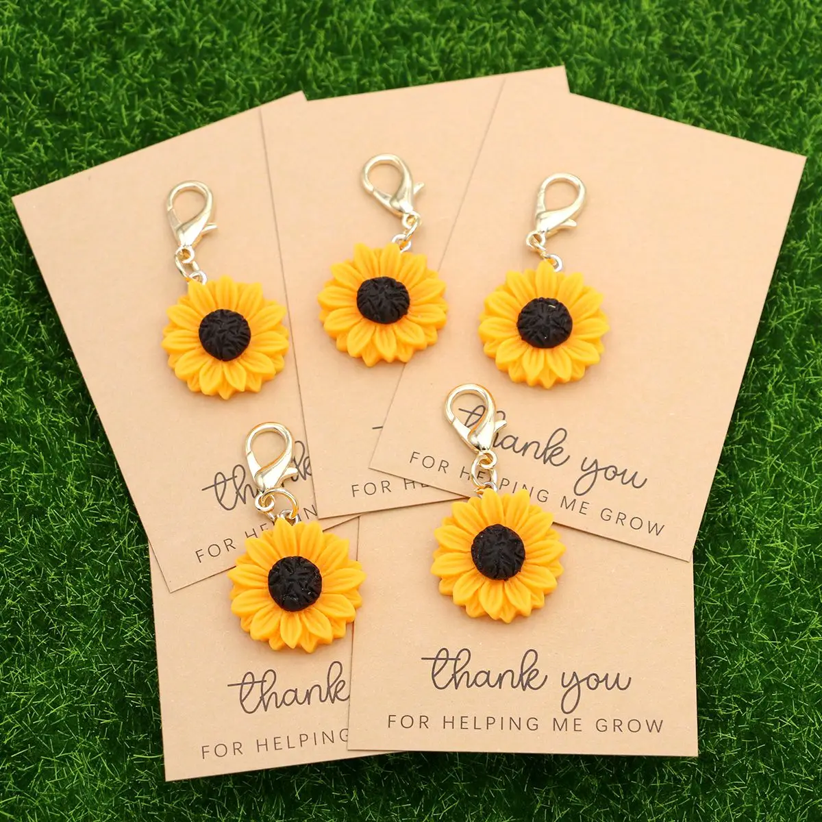 5 uds llavero de girasol lindo de dibujos animados lindo aleación viaje Mini llavero con dije regalo Ideal de cumpleaños