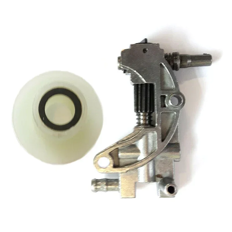 Maintain Consistent Oil Flow In Your Chainsaw High Quality Oil Pump & Worm For Chinese Chainsaw 4500 5200 5800 45 52 58 62CC!