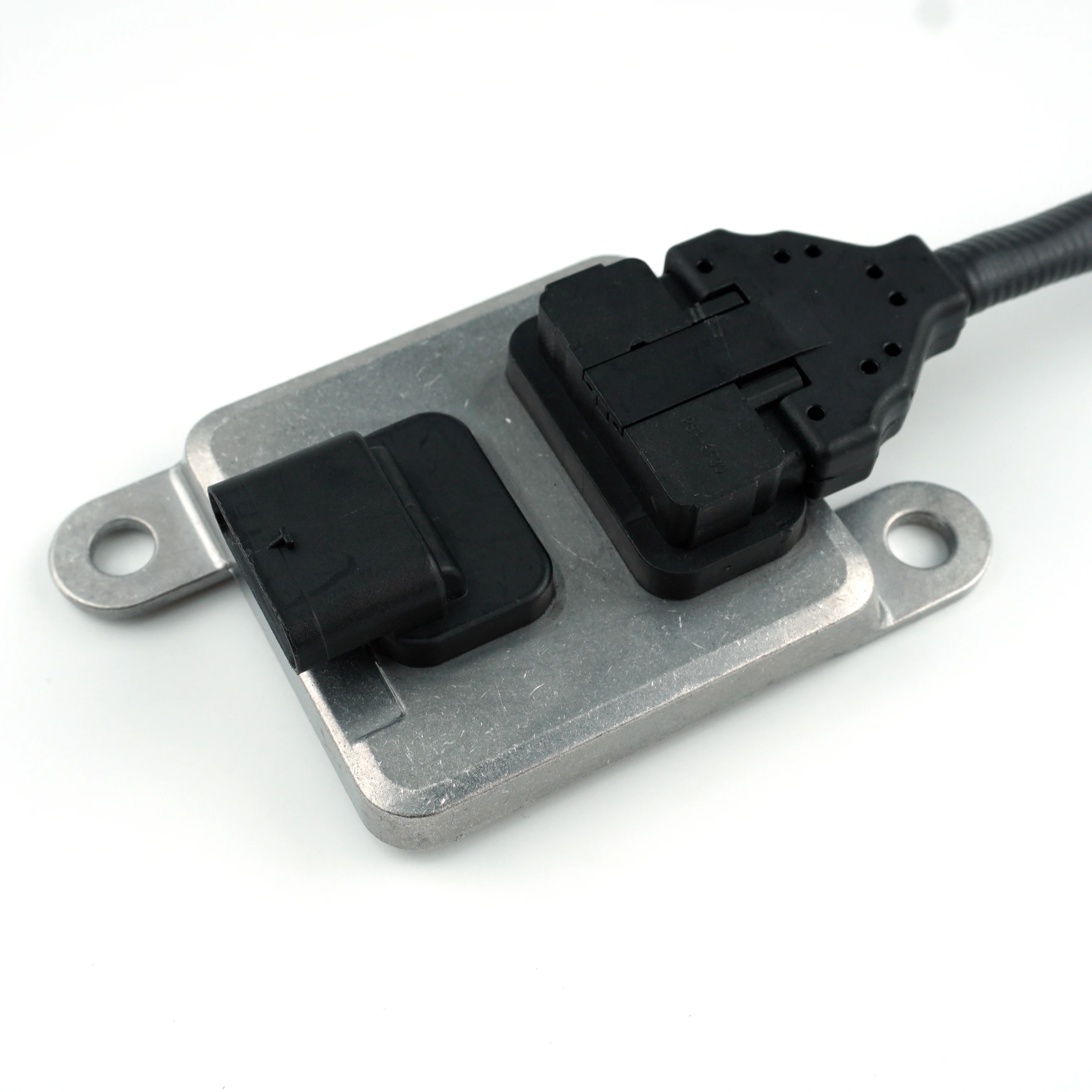 89823-13911 5WK96731A Novo Sensor Nox Sensor de Oxigênio de Azógeno Def Dcm Exh Nox Para Isuzu NPR NPR-HD NQR NRR 20102011 2012 2013