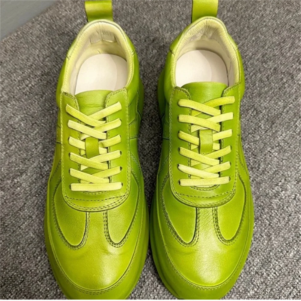 Рисунок 3 - Удобная спортивная обувь из воловьей кожи