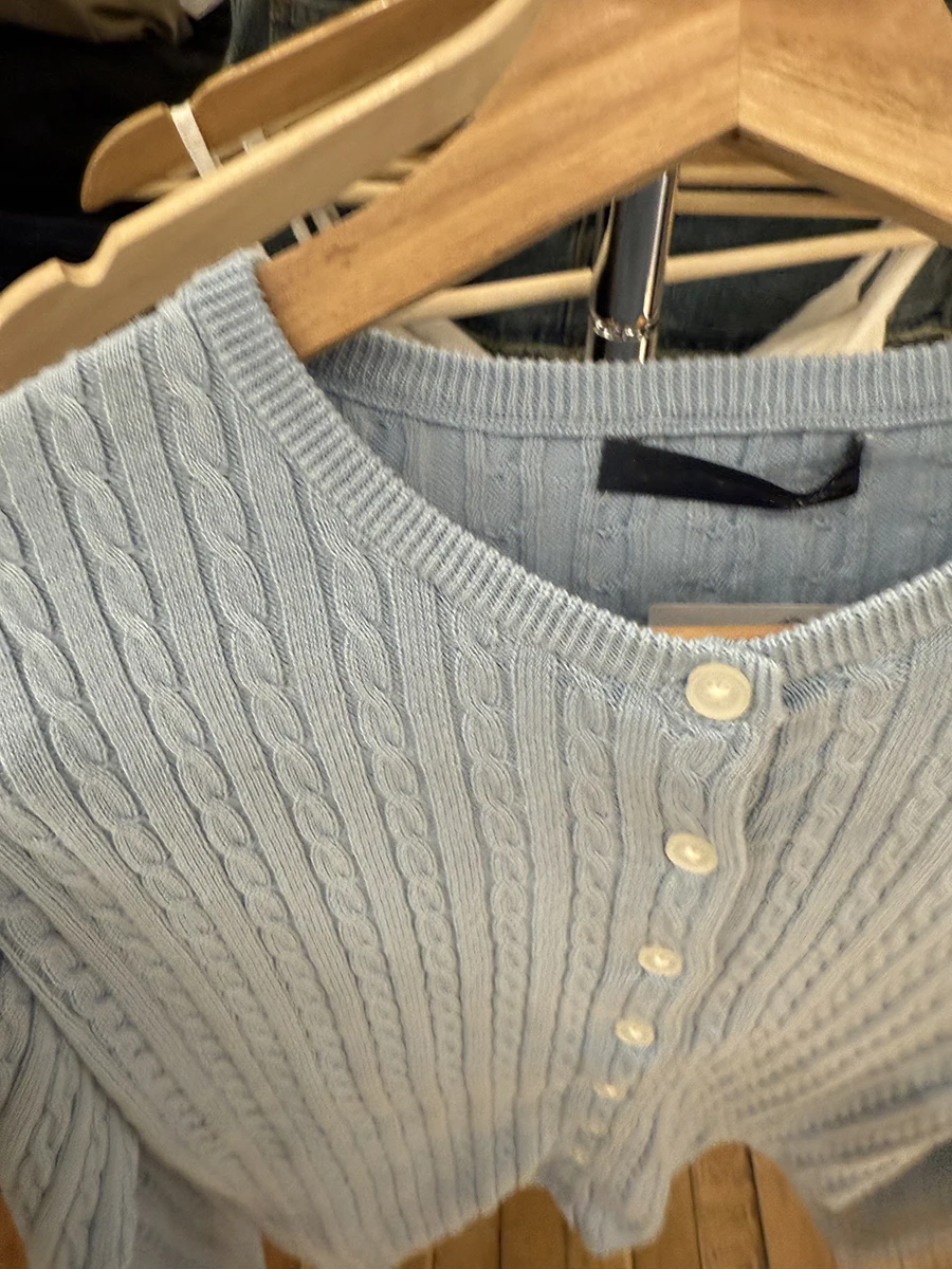 Lichtblauw Leuke Twist Bloem Trui Vest Vrouwen O-hals Single Breasted Katoenen Crop Top Zoete Effen Slanke Jas Met Lange Mouwen Nieuw