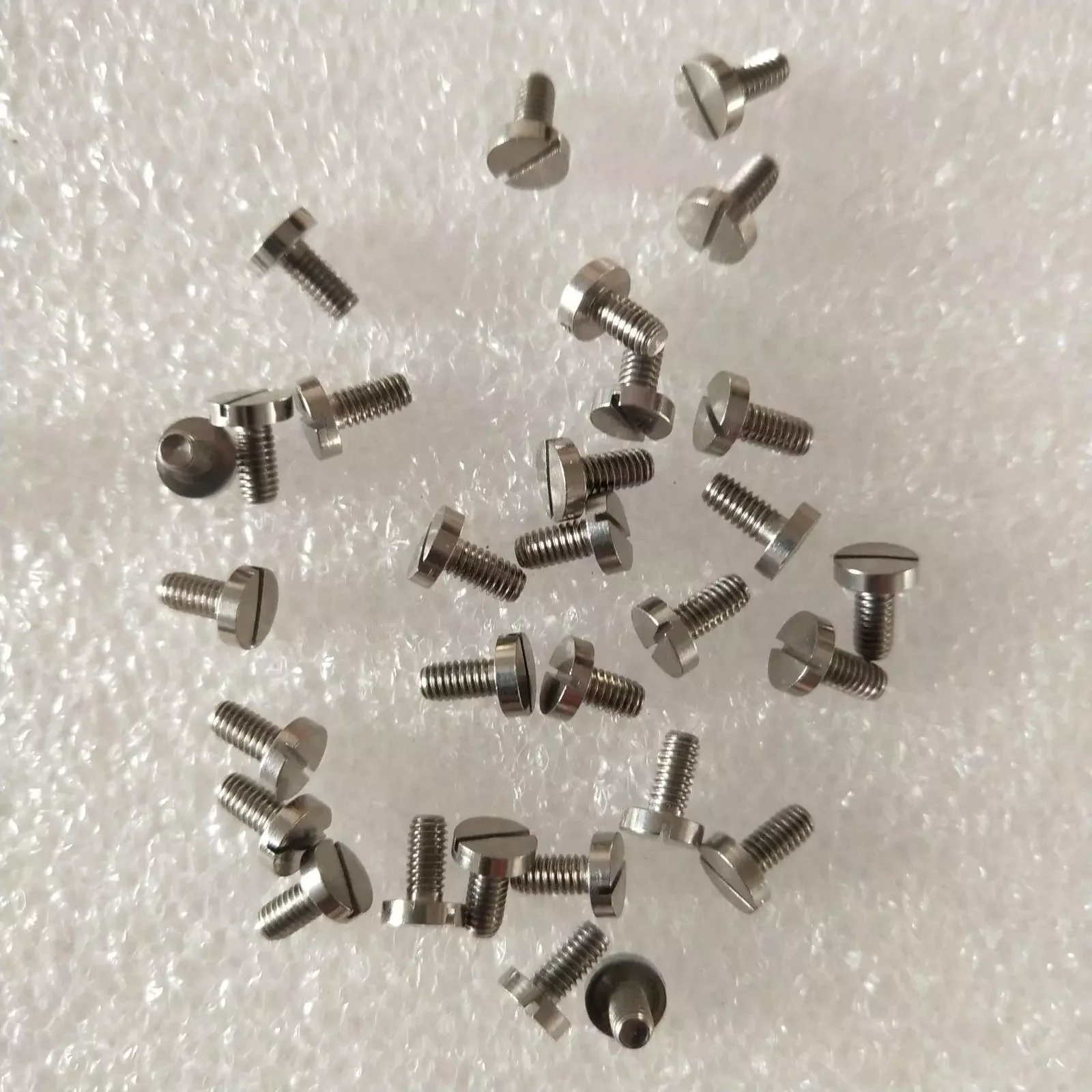

100Pcs Alto Saxophone Adjustment Screw Sachs Repair Parts Sax Accessories