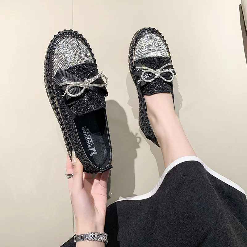 New Women Rhinestone Loafers Bow Knot Shining Shoes for Women Fashion Versatile Casual Women Shoes Outdoor Social Crystal Shoes
