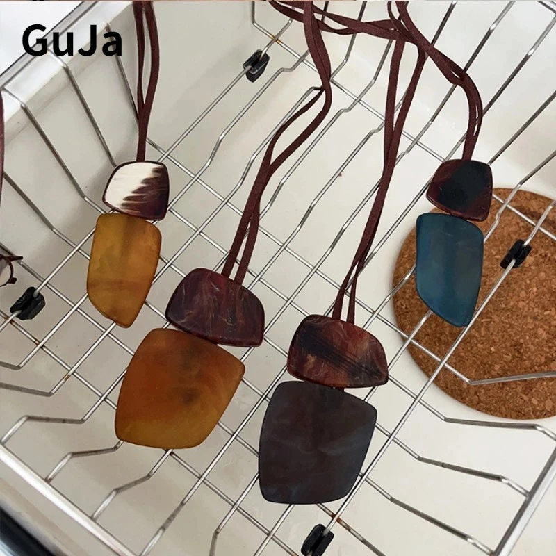 Fashion Jewelry Vintage Temperament Irregular Geometric Pendant Necklace For Women Party Gifts 2025 Trend New Hot Selling