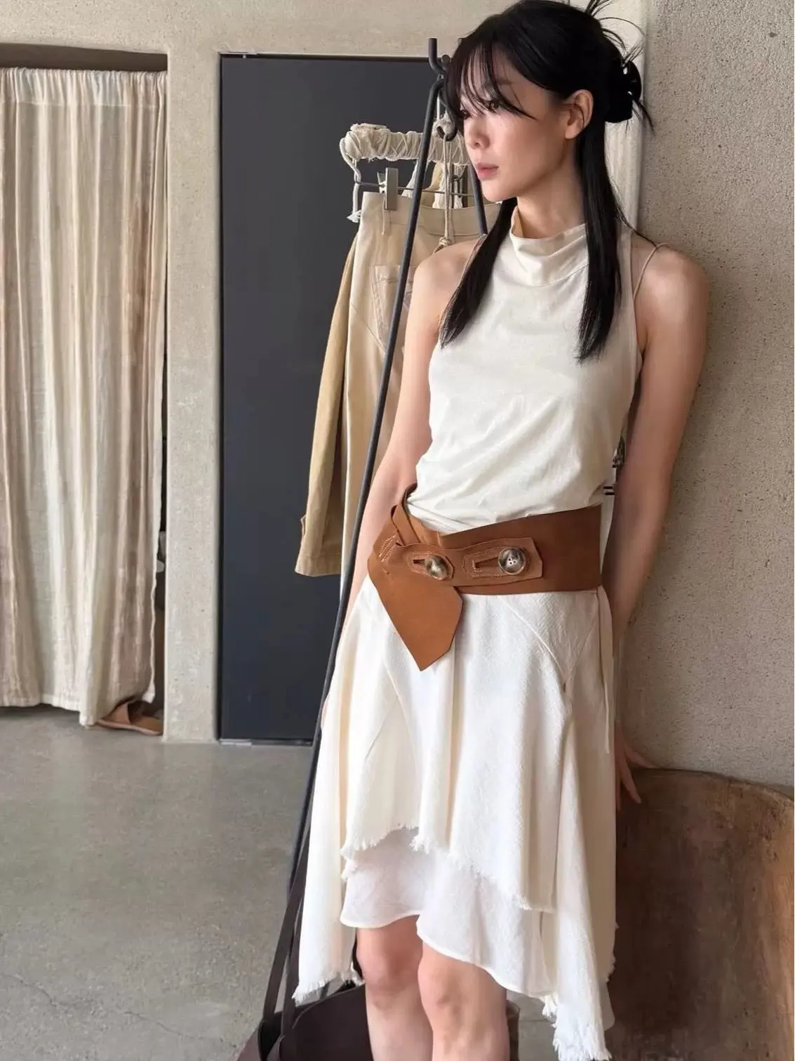 

Summer 2026 Loose Fit A-Line Skirt Elastic Waist Korean Style Frayed Hem Half-length Skirt Women's Loose Type Fabric Other
