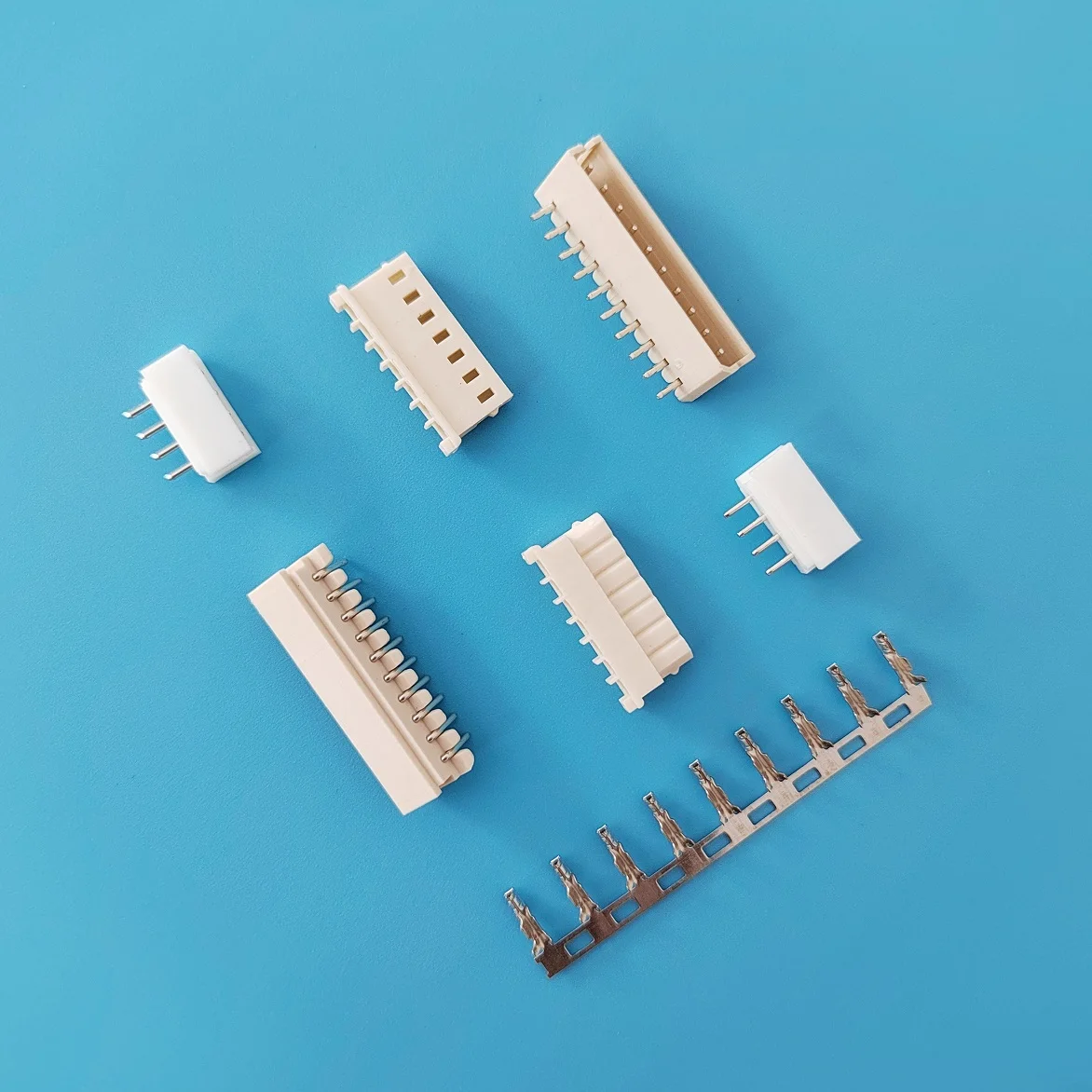 

A2504(5264) replaces 5264 2.50mm Housing terminal,Right-Angle,Vertical,DIP Wafer, China connector harness factory