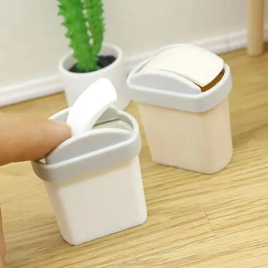 Mini Flip Cover Trash Can Dustbin Miniature Toy Model Scene Doll House Accessories Simulation Mini Waste Bin