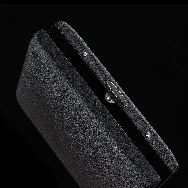 Premium Black Matte Cigarette Case Dual Size Metal Pocket Holder Slim Crush Proof Cigarette Storage Box Gift for Men Smokers view 3