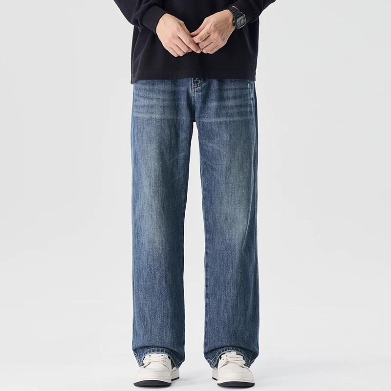 

Korean Style Men's Casual Denim Straight Pants 2025 Autumn New Loose Slightly Elastic Urban Youth Commuter Denim Trousers 28-40
