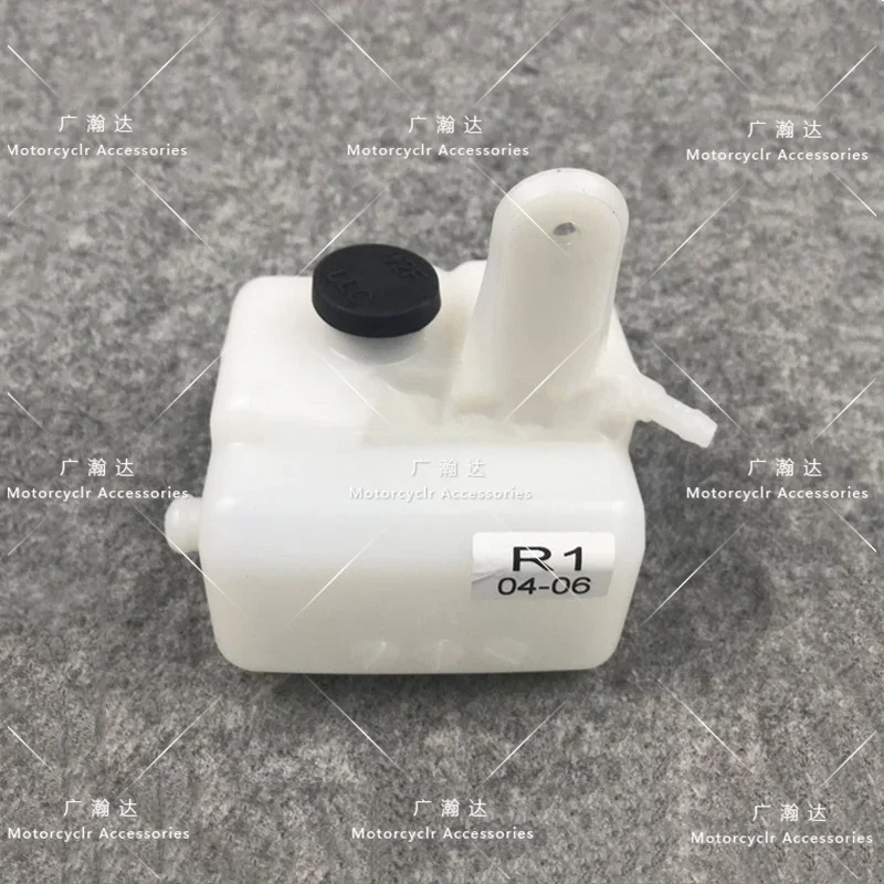 Motorcycle Coolant Reservoir Radiator Overflow Bottle Tank Fit For Yamaha YZF1000 R1 2004 2005-2006 Fairing
