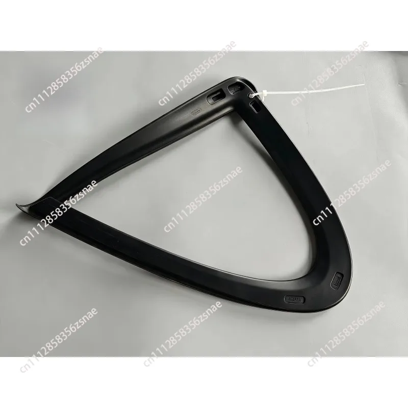Used for 2017-2021 Porsche Panamera 971 window trim right rear triangle window trim 971854700A03C