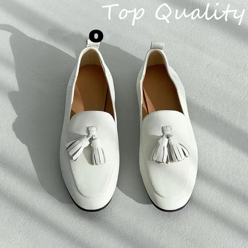 2024 New Women's Flat bottomed big toe shoes Genuine leather material Solid Color Top Quality Causal Flats Mules Dress Shoes