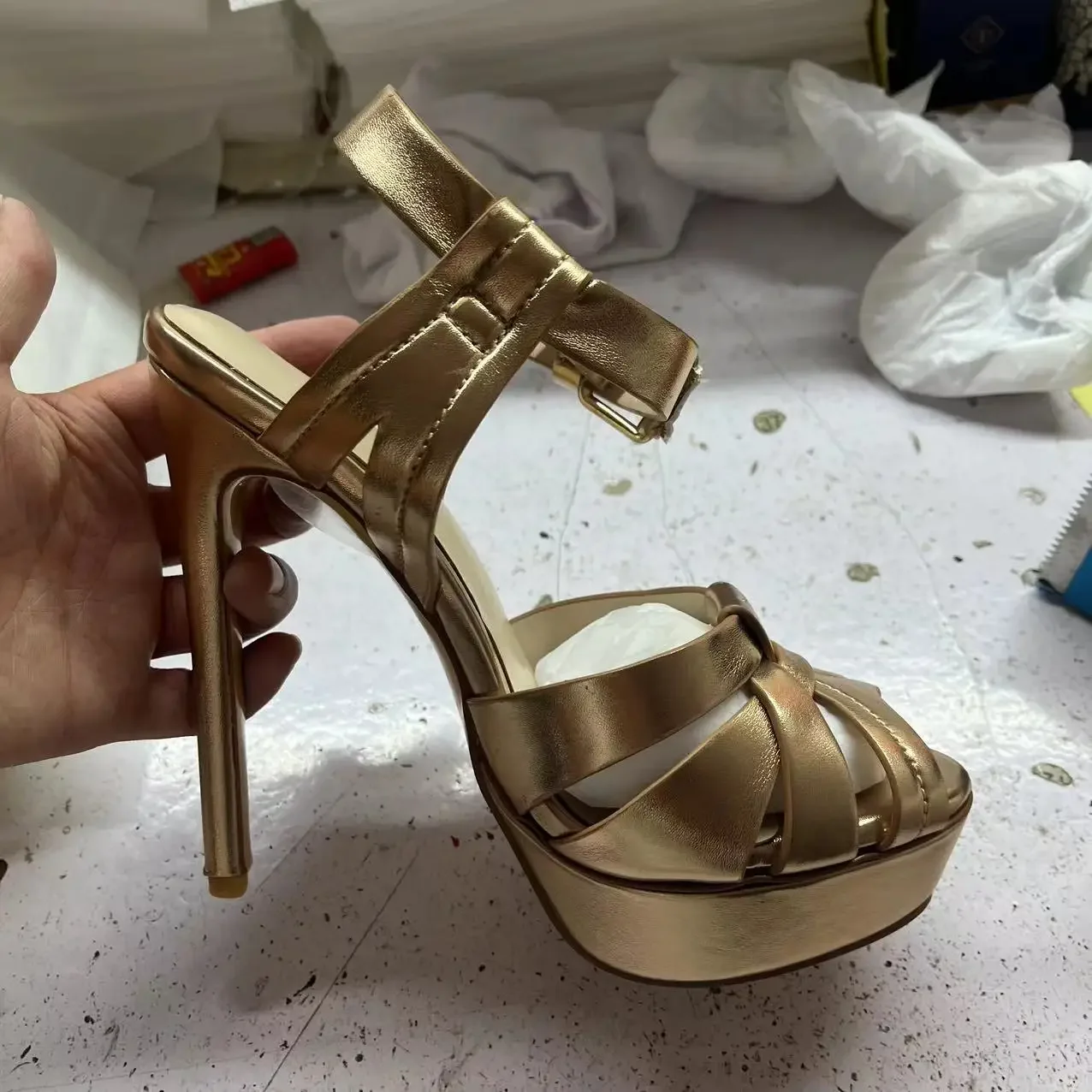 Sandalias de suela gruesa con punta abierta para mujer, zapatos de tacón súper alto, estilo romano, de lujo, a la moda, con plataforma, para fiesta y verano