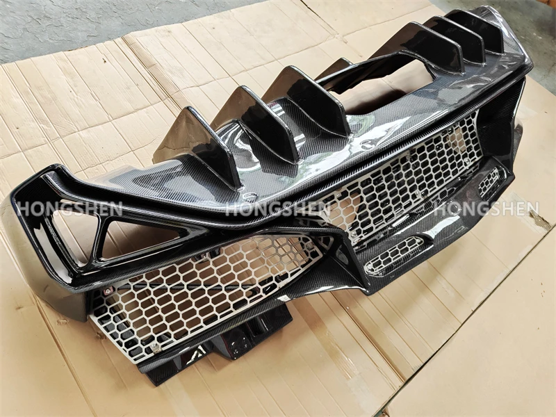 High quality for Lamborghini  Aventador LP700 720 modified and upgraded 750SV true carbon fiber rear bumper body kit