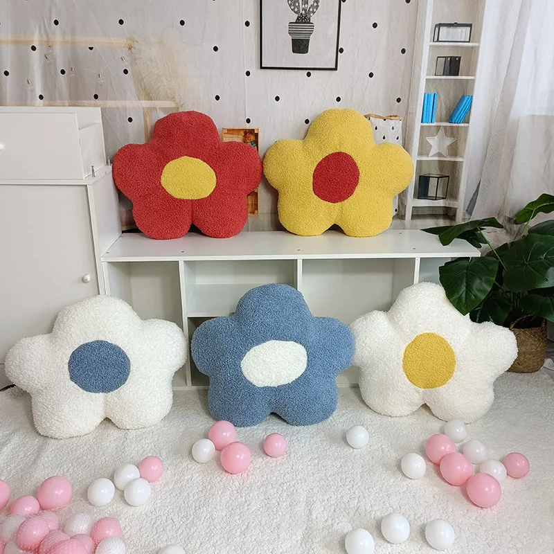 

Bubble Kiss Nordic Style Wool Flower Shape Throw Pillow for Sofa Cartoon Plush Toys Office Siesta Seat Cushion Fluffy Cushion