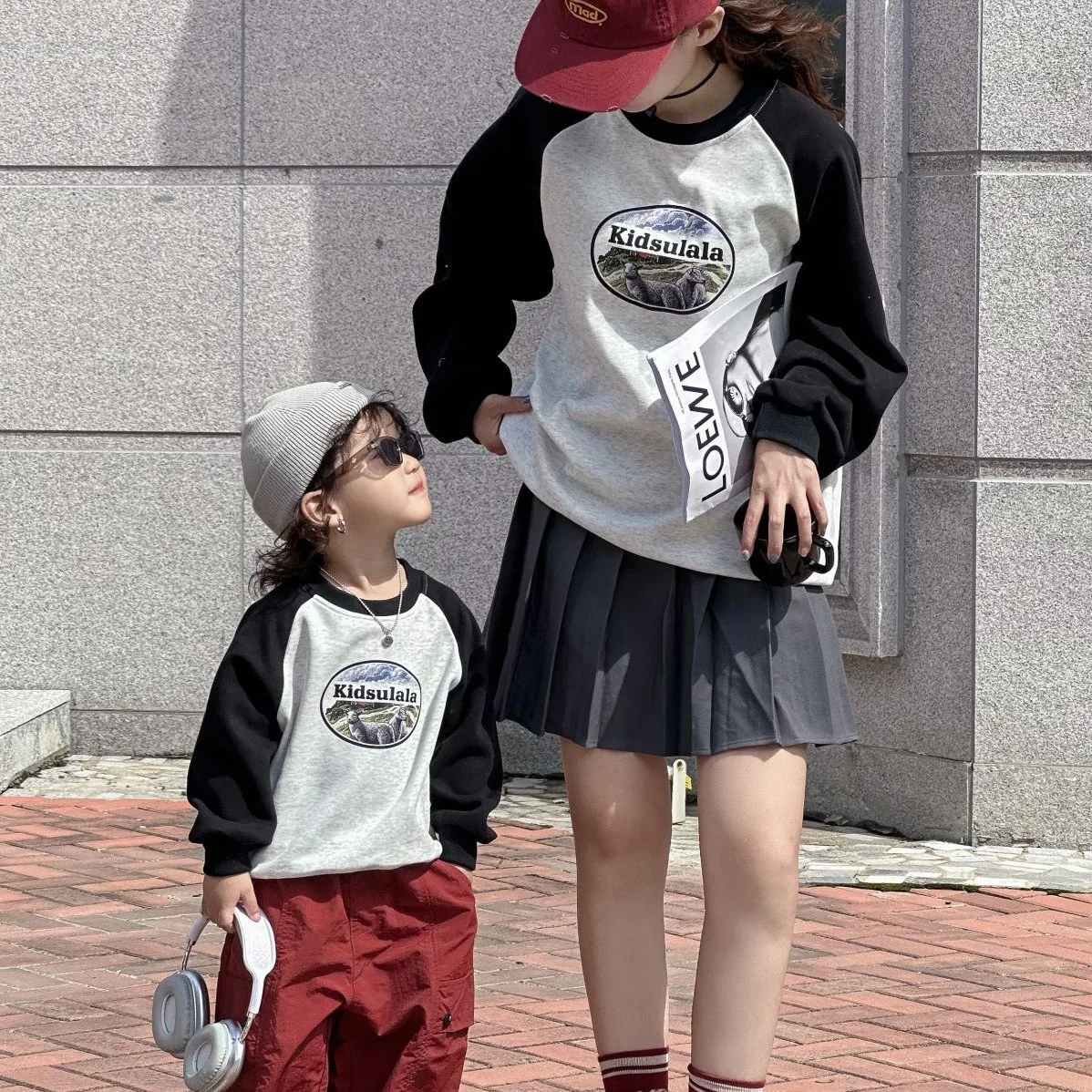 

Family Mom and Son Boy Matching Clothing Spring Dad Daughter Sweatshirts Korean Children Clothes Parent-child Long Sleeve Tops