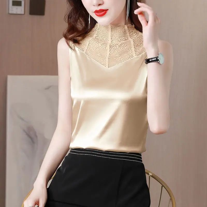 Elegant Slim Lace Patchwork Tanks Summer New Sleeveless Solid Color Hollow Out T Shirt Tops Temperament Fashion Women Clothing