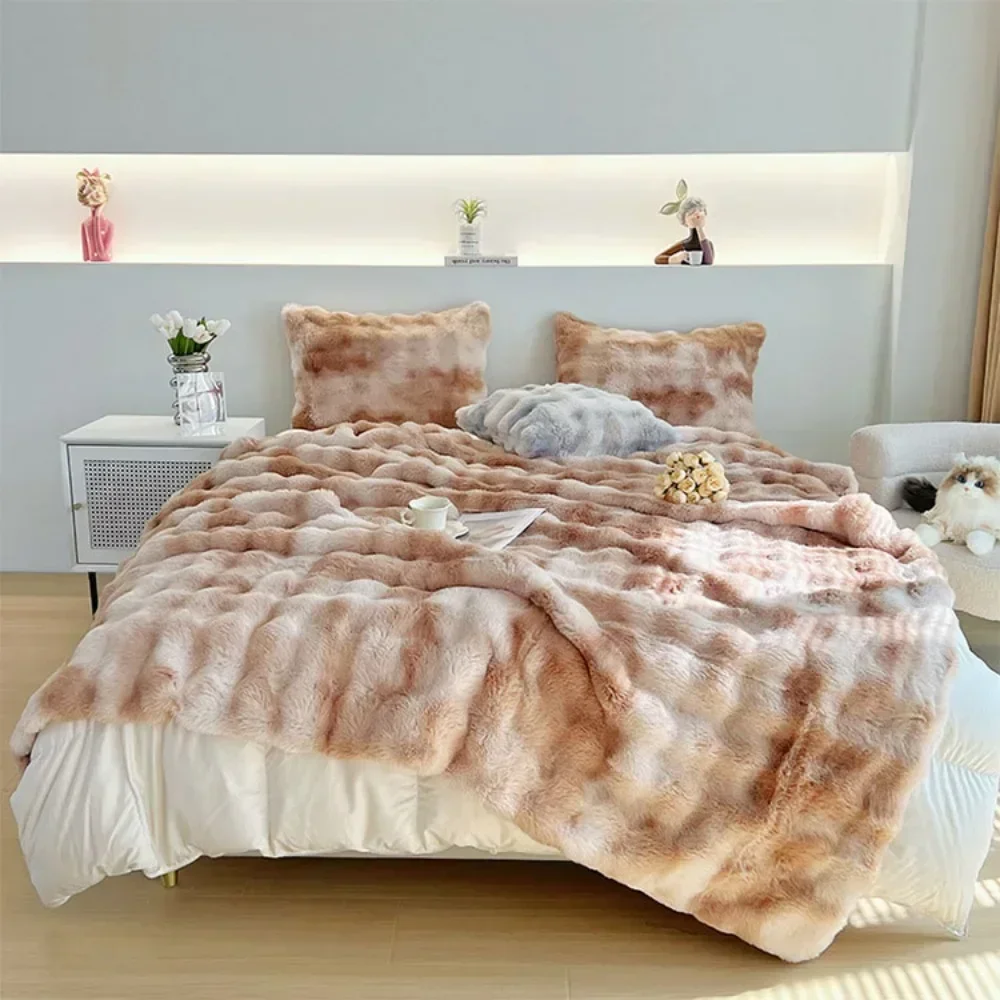 

New Sleeping Naked Throw Blanket Faux Fur Soft Warm Plush Bedspread on The Bed Plaid for Living Room Bedroom Sofa Cover Blankets