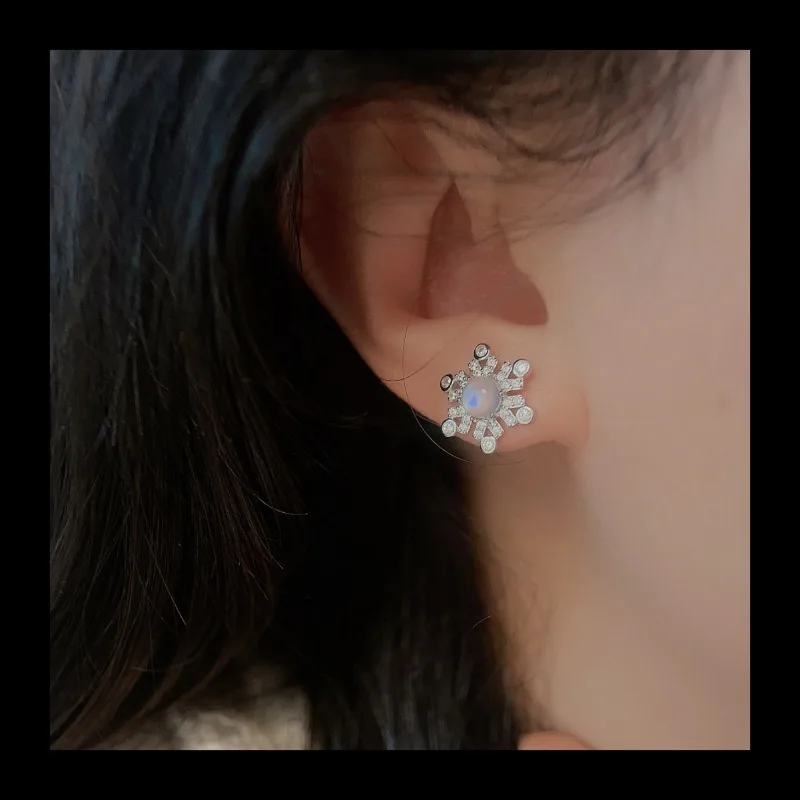 Ins رائجة البيع مجوهرات 925 حقيبة سداسية فضية مع ندفة الثلج Moonstone وأقراط أقراط نسائية عصرية