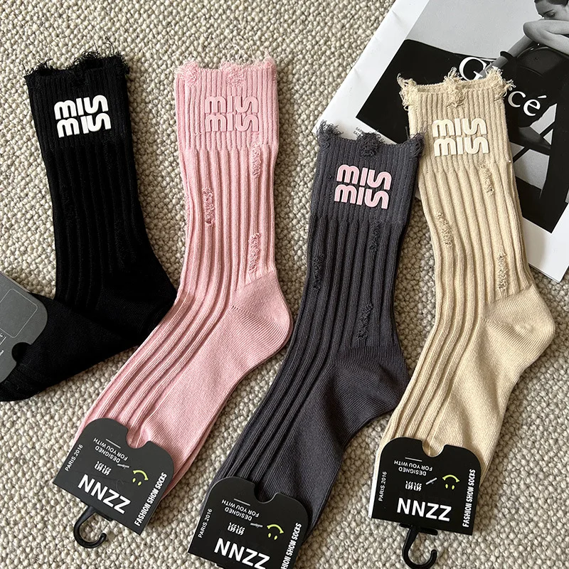 1pair New Keep Warm Mid-Tube Triped Socks Light Luxury  Letter Women's Cotton Socks for Autumn Winter Spring Japanese Fashion