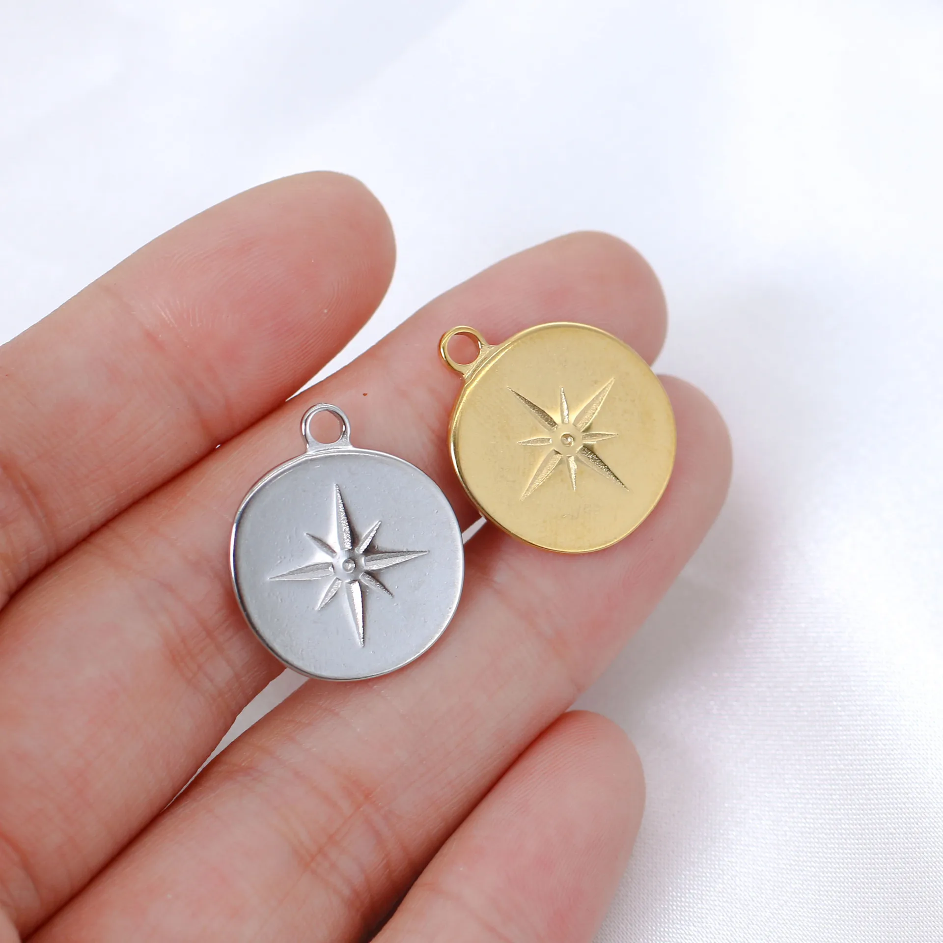 3Pcs 18mm*21mm Round Star Charms Stainless Steel Compass Star Pendants Necklace Bracelet Earring DIY Jewelry Making Accessories