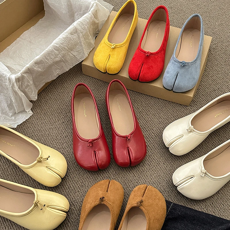 Japanese Style Tabi Ninja Shoes Women Cozy Leather Flats Split Hoof Toe Loafers Femme Mary Jeans Mocasines Ladies Ballerina Shoe